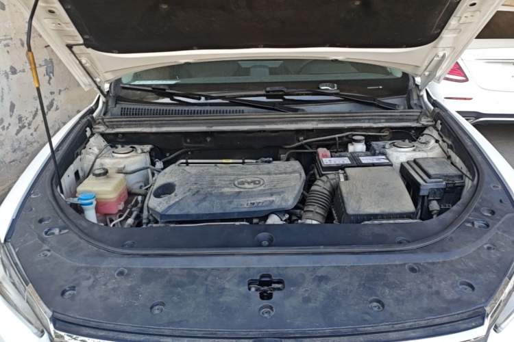 Used BYD Song Pro 2019 1.5T Automatic Luxury Model Engine Bay