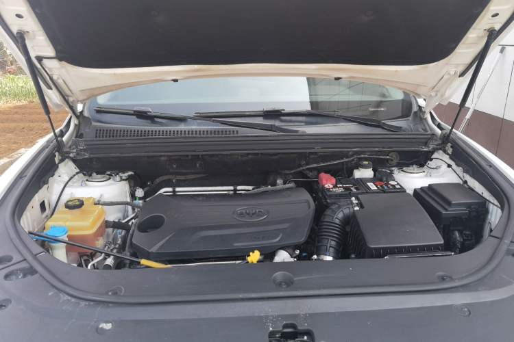 Used BYD Song Pro 2019 1.5T Automatic Elite Edition Engine Bay
