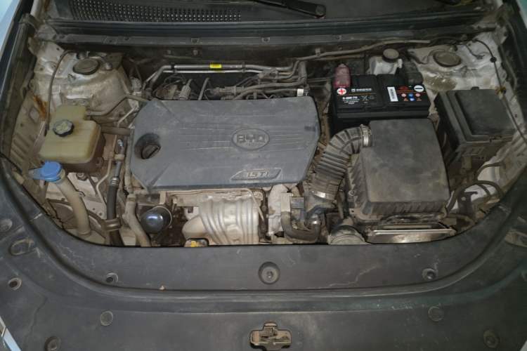 Used BYD Song Pro 2019 1.5T Automatic Luxury Model Engine Bay