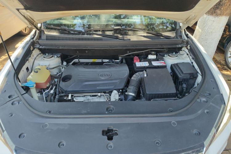 Used BYD Song Pro 2019 1.5T Automatic Elite Edition Engine Bay
