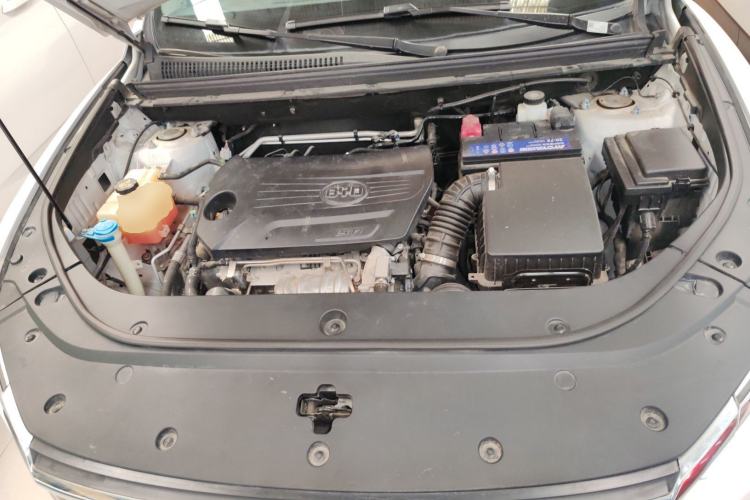 Used BYD Song Pro 2019 1.5T Automatic Elite Edition Engine Bay