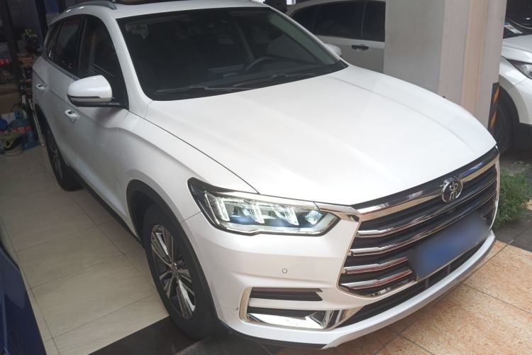 Used BYD Song Pro 2019 1.5T Automatic Luxury Model Exterior 1