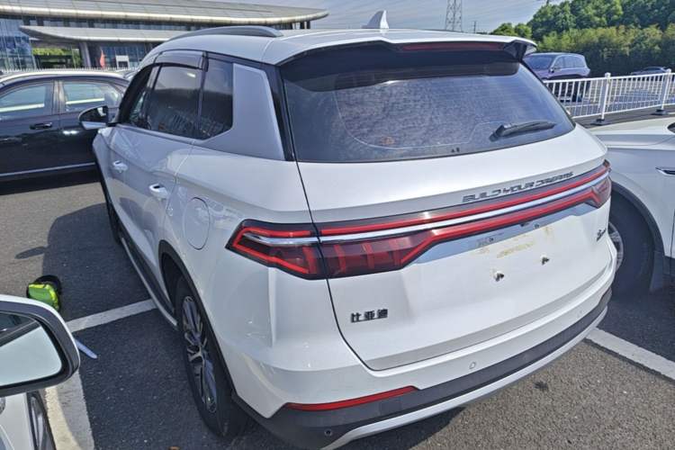 Used BYD Song Pro 2019 1.5T Automatic Luxury Model Exterior 2