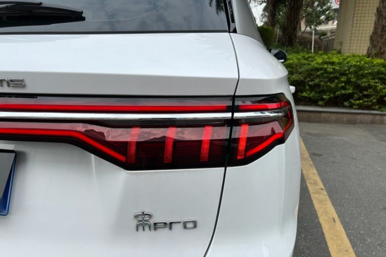 Used BYD Song Pro 2019 1.5T Automatic Elite Edition Exterior 3