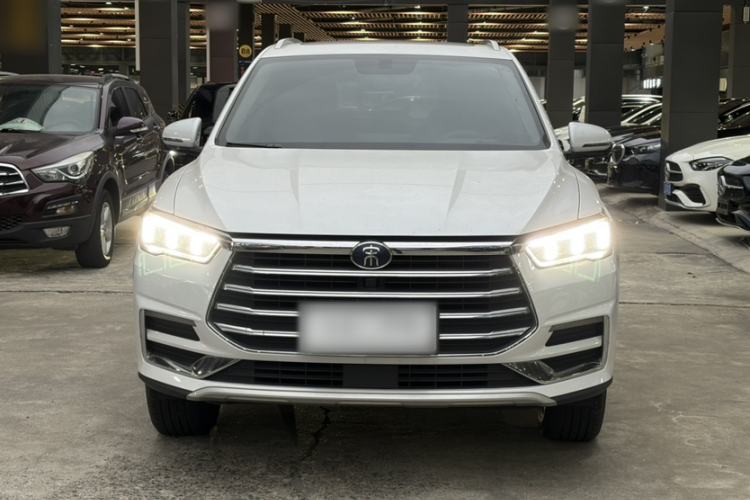 Used BYD Song Pro 2019 1.5T Automatic Elite Edition Exterior 3