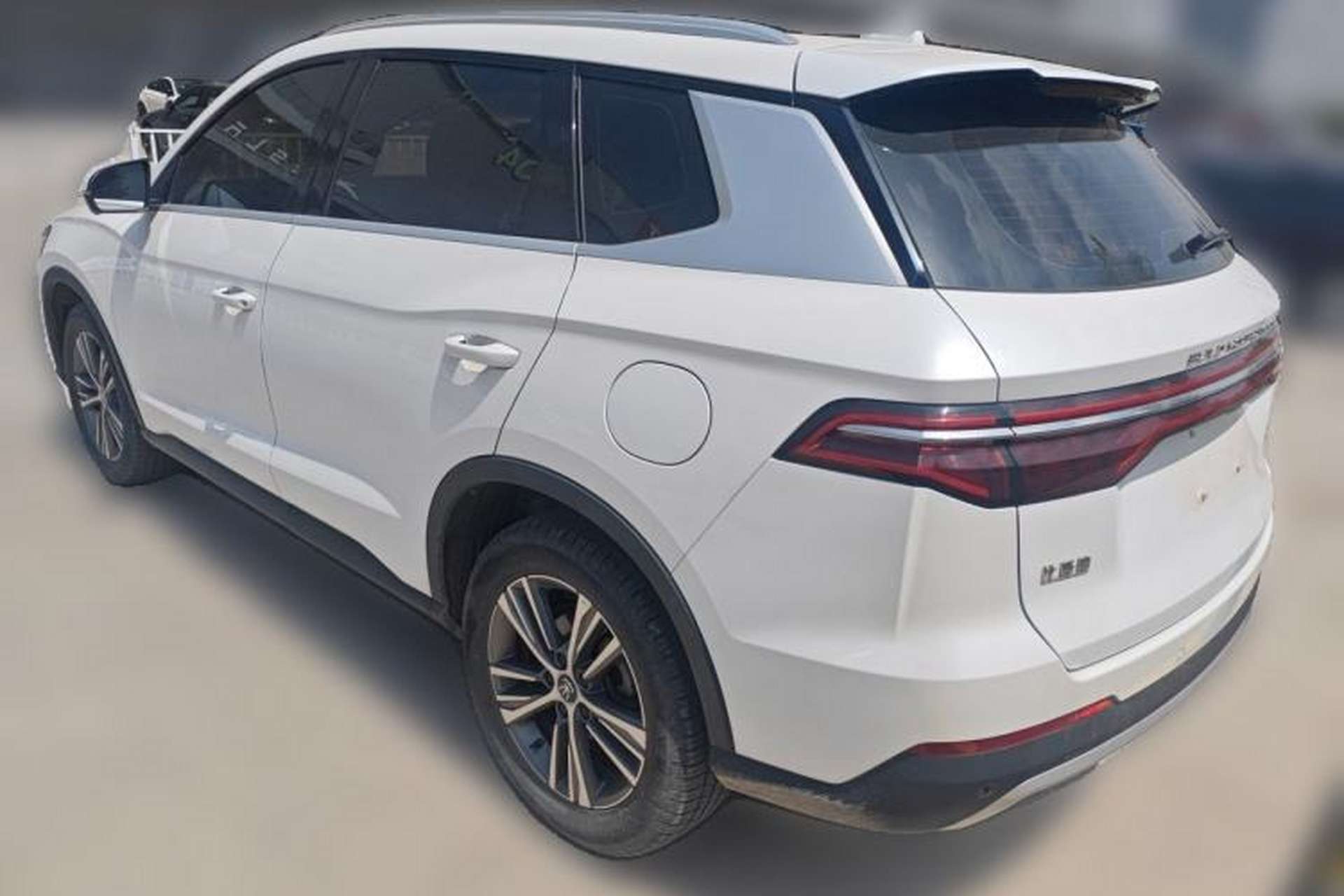Used BYD Song Pro 2019 1.5T Automatic Luxury Model Exterior 3