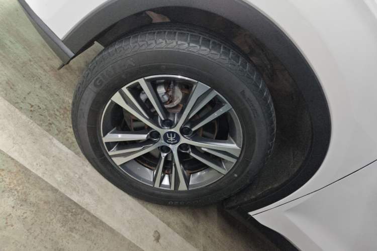Used BYD Song Pro 2019 1.5T Automatic Elite Edition Exterior 4