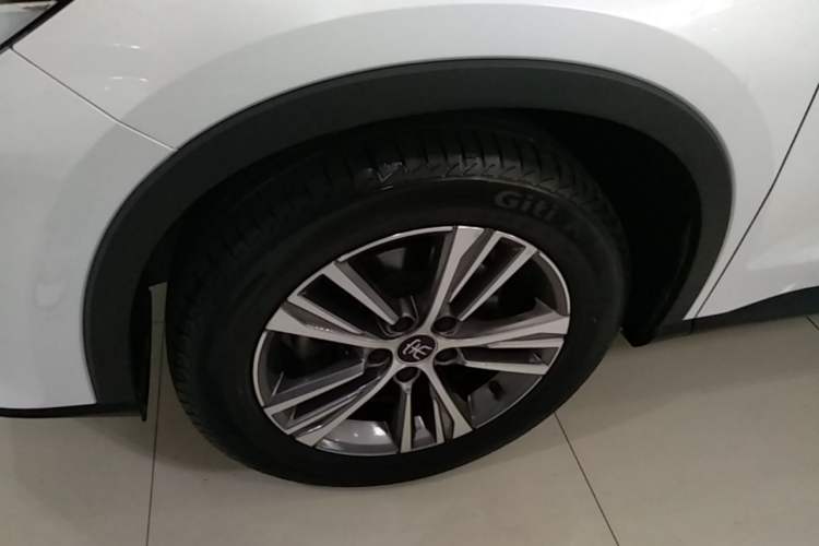 Used BYD Song Pro 2019 1.5T Automatic Elite Edition Exterior 4