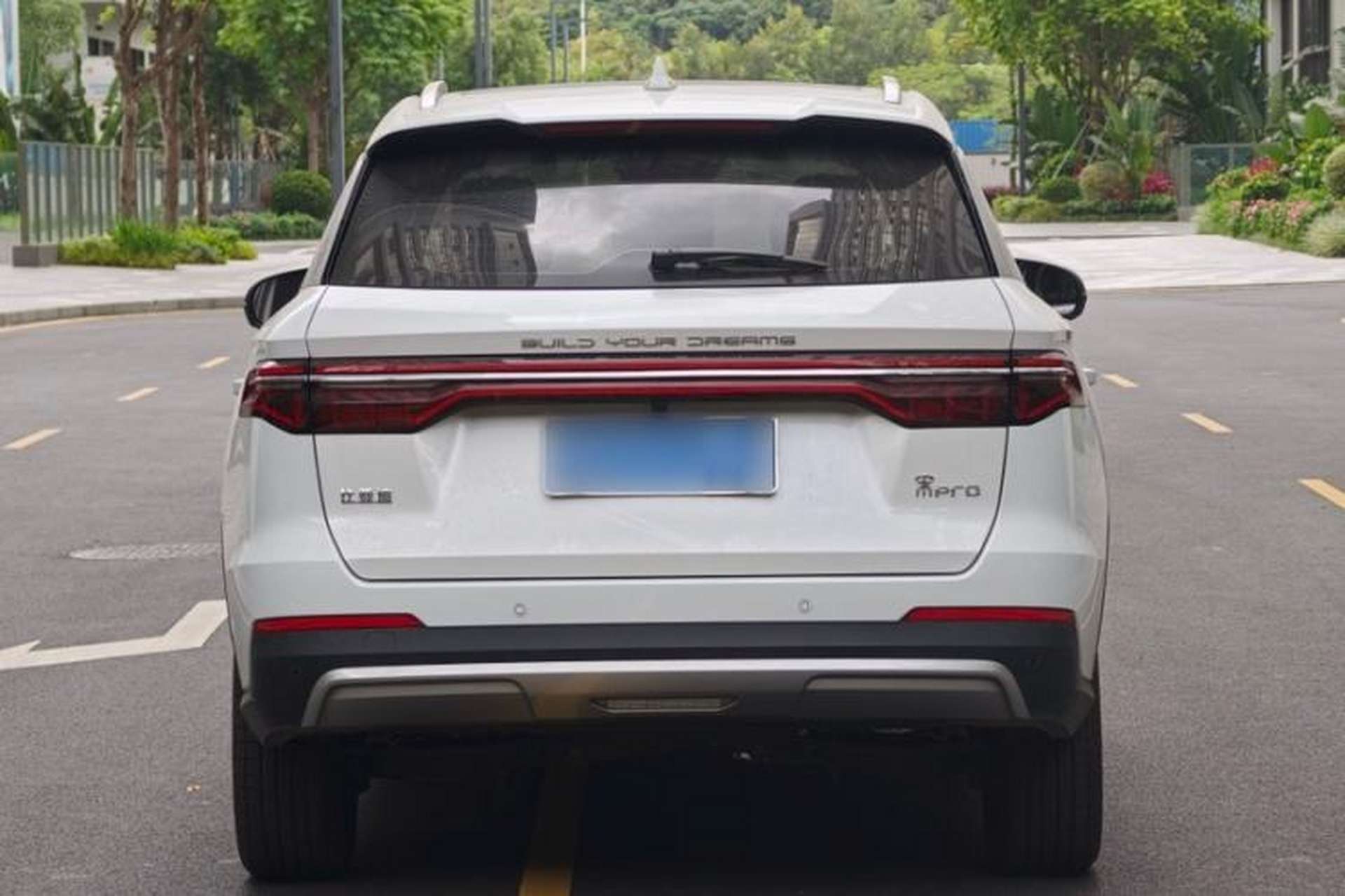 Used BYD Song Pro 2019 1.5T Automatic Luxury Model Exterior 4