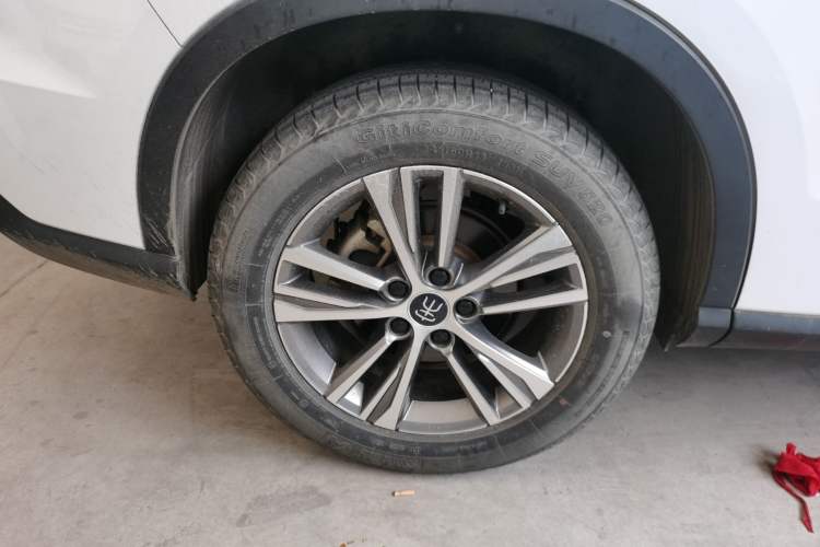 Used BYD Song Pro 2019 1.5T Automatic Elite Edition Exterior 5