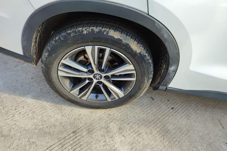 Used BYD Song Pro 2019 1.5T Automatic Elite Edition Exterior 5