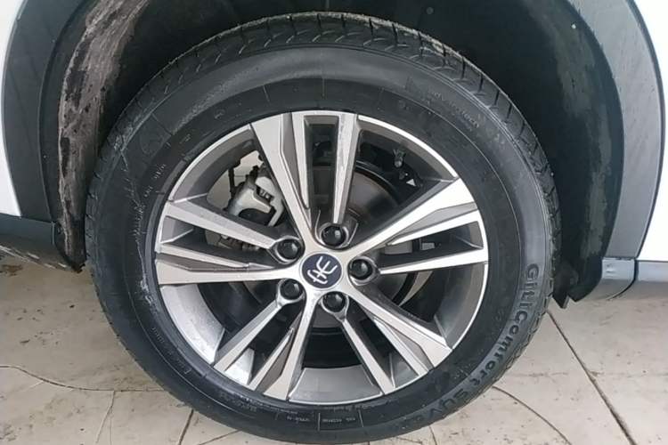 Used BYD Song Pro 2019 1.5T Automatic Elite Edition Exterior 5
