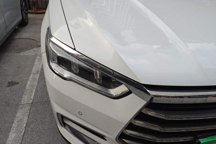 Used BYD Song Pro 2019 1.5T Automatic Luxury Model Exterior 6