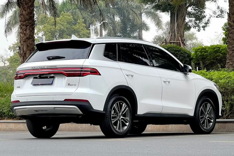 Used BYD Song Pro 2019 1.5T Automatic Elite Edition Exterior 6