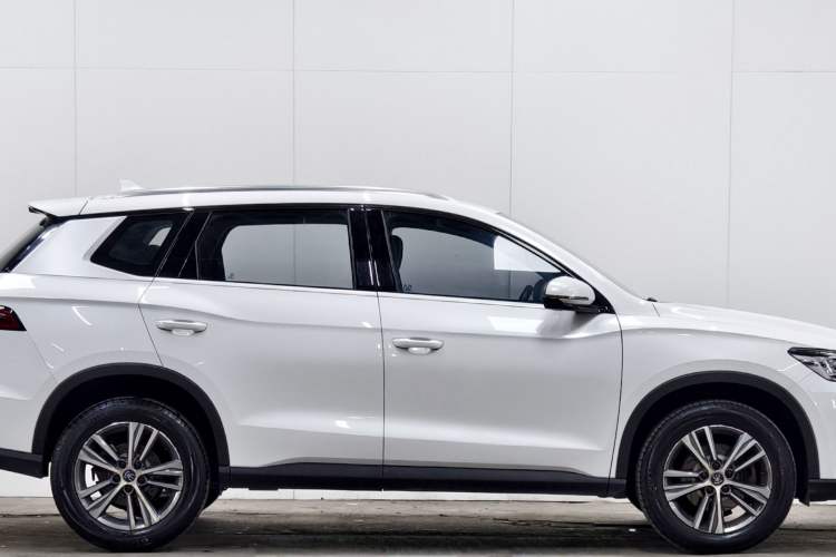 Used BYD Song Pro 2019 1.5T Automatic Elite Edition Exterior 6