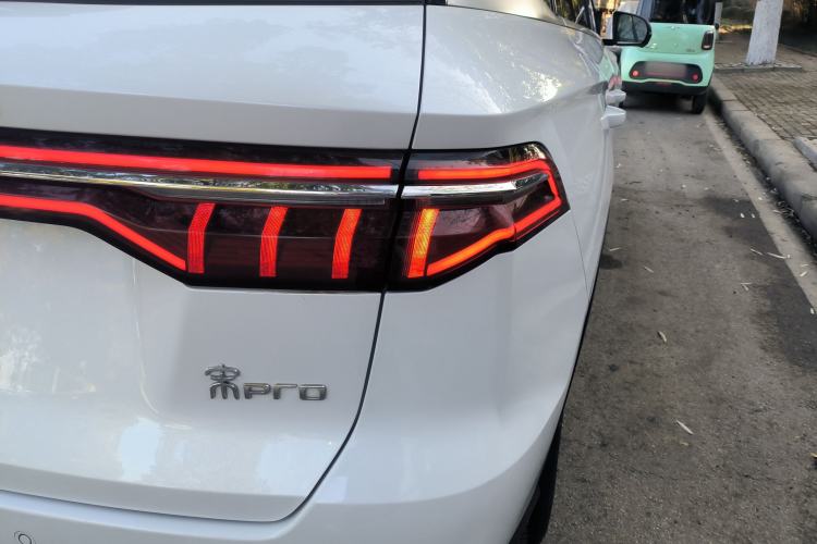 Used BYD Song Pro 2019 1.5T Automatic Luxury Model Exterior 6