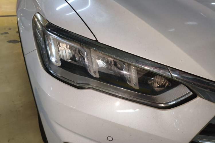 Used BYD Song Pro 2019 1.5T Automatic Luxury Model Exterior 6