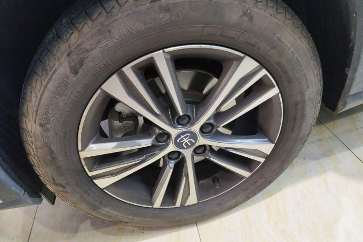 Used BYD Song Pro 2019 1.5T Automatic Luxury Model Exterior 7