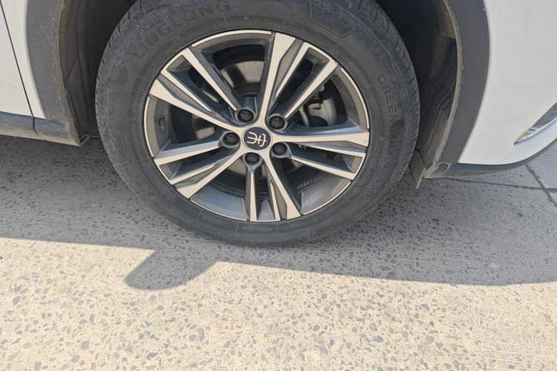 Used BYD Song Pro 2019 1.5T Automatic Luxury Model Exterior 7