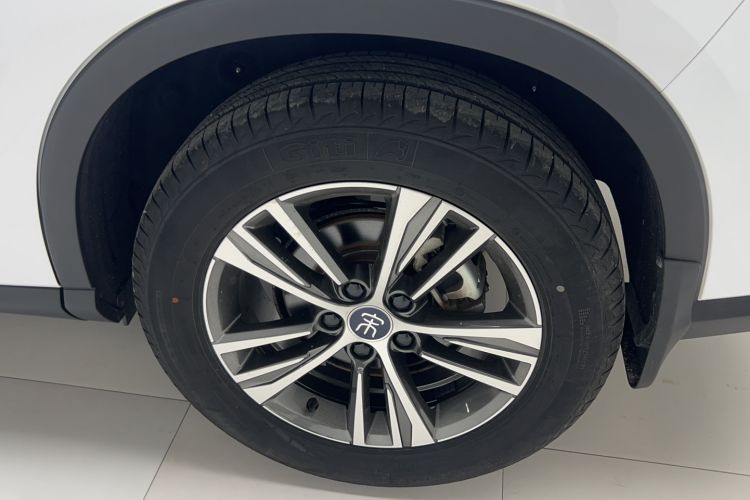 Used BYD Song Pro 2019 1.5T Automatic Elite Edition Exterior 7