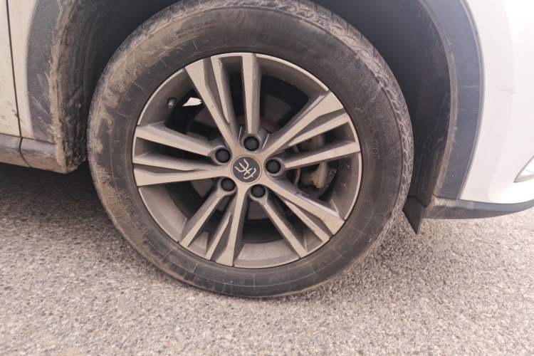 Used BYD Song Pro 2019 1.5T Automatic Elite Edition Exterior 7