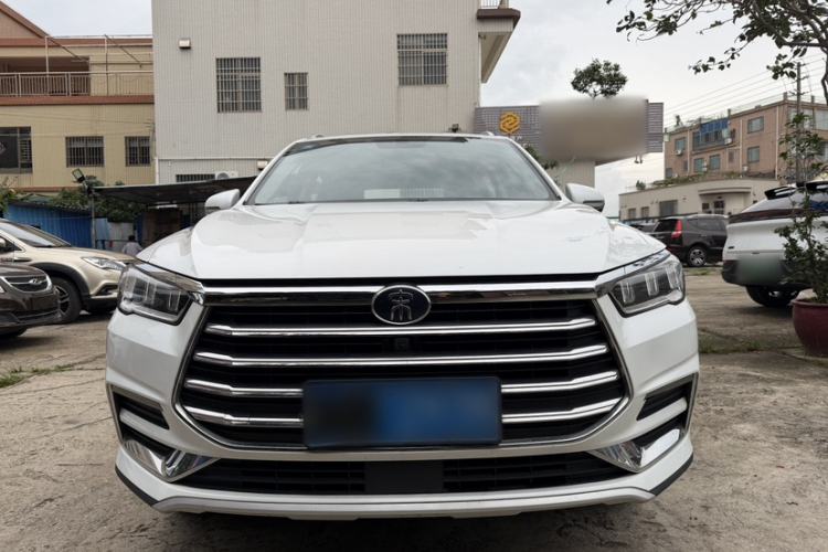 Used BYD Song Pro 2019 1.5T Automatic Elite Edition Exterior 9