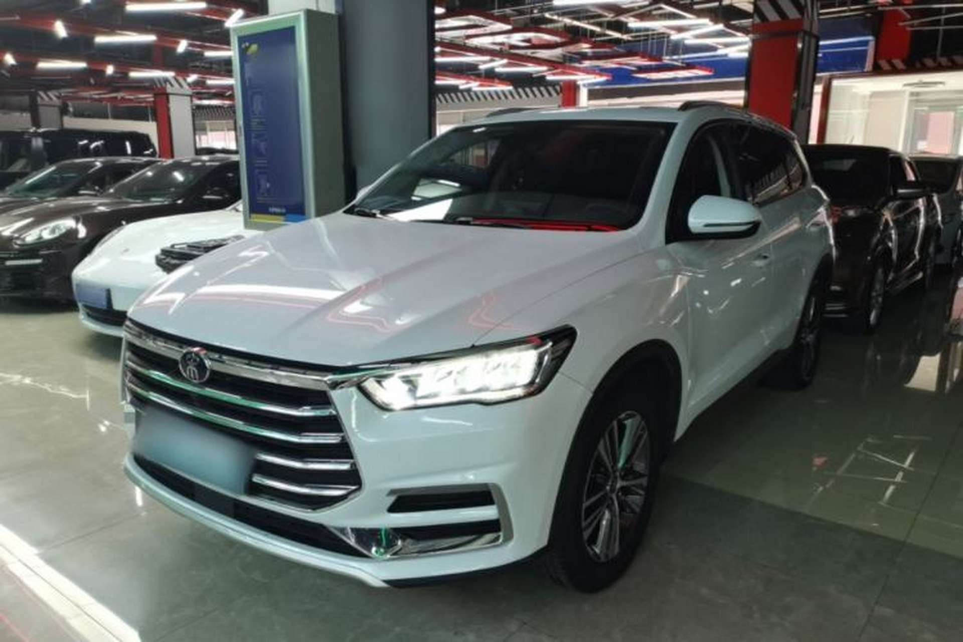 Used BYD Song Pro 2019 1.5T Automatic Elite Edition Front Left 45 Deg