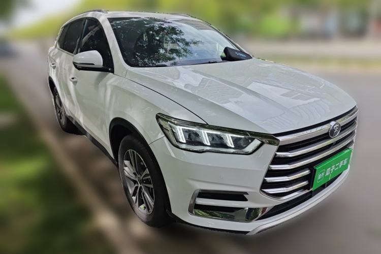 Used BYD Song Pro 2019 1.5T Automatic Luxury Model Front Right 45 Deg