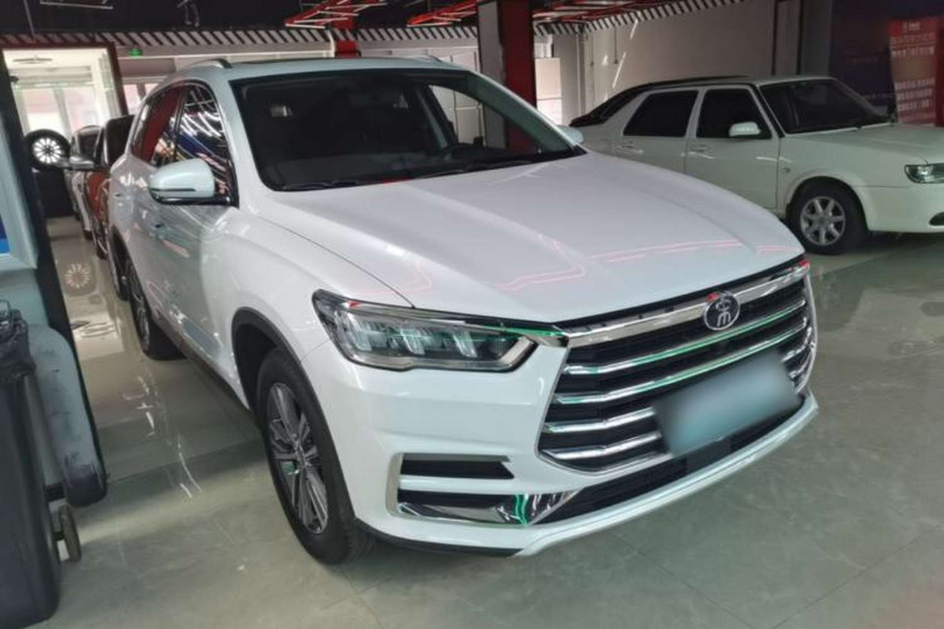 Used BYD Song Pro 2019 1.5T Automatic Elite Edition Front Right 45 Deg