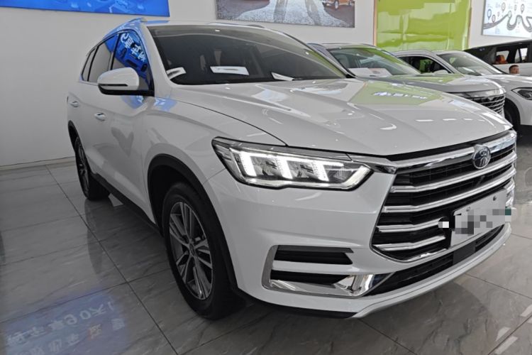 Used BYD Song Pro 2019 1.5T Automatic Elite Edition Front Right 45 Deg