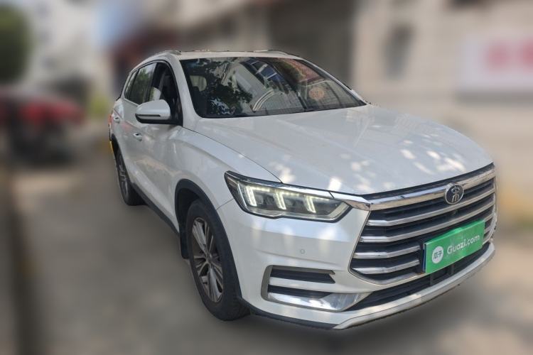 Used BYD Song Pro 2019 1.5T Automatic Luxury Model Front Right 45 Deg
