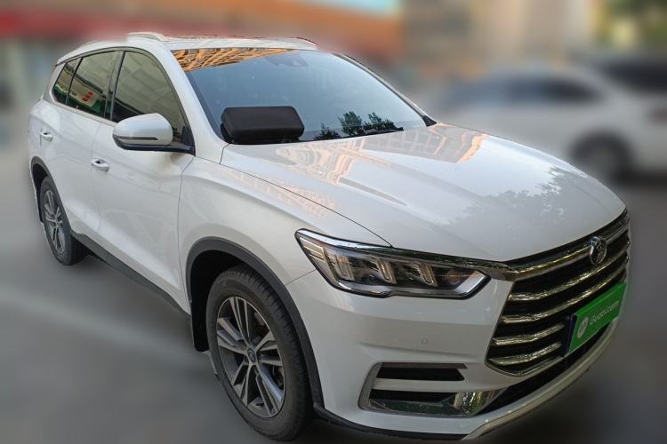 Used BYD Song Pro 2019 1.5T Automatic Luxury Model Front Right 45 Deg