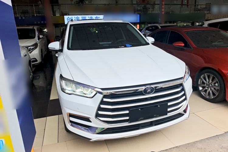 Used BYD Song Pro 2019 1.5T Automatic Prestige Model Front Right 45 Deg