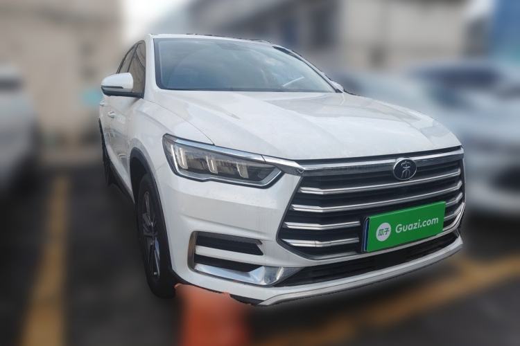 Used BYD Song Pro 2019 1.5T Automatic Elite Edition Front Right 45 Deg