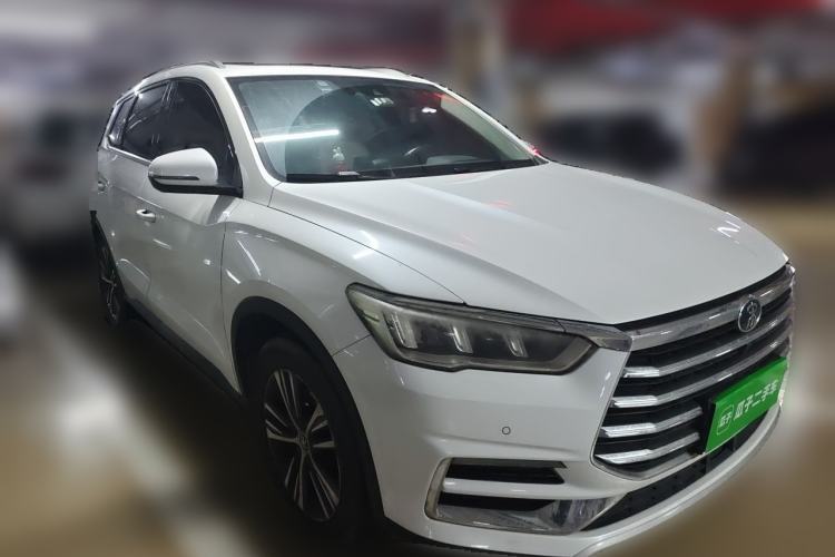 Used BYD Song Pro 2019 1.5T Automatic Luxury Model Front Right 45 Deg