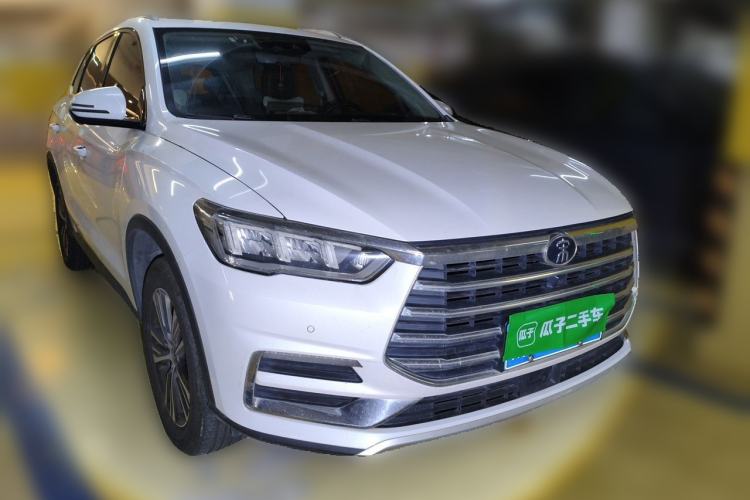 Used BYD Song Pro 2019 1.5T Automatic Luxury Model Front Right 45 Deg