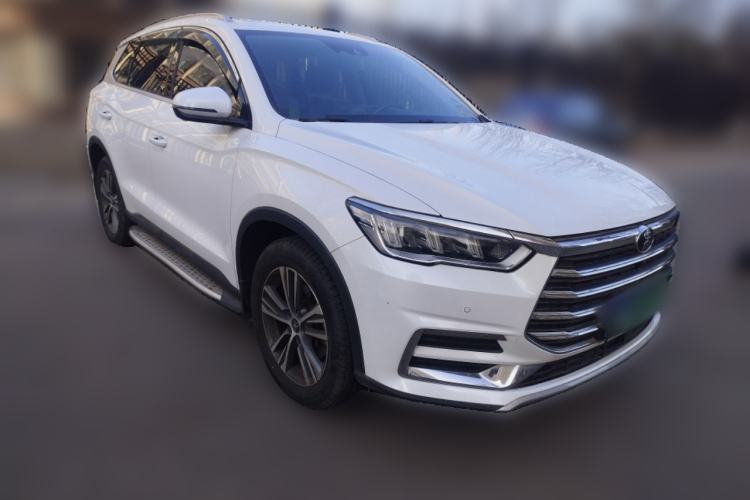 Used BYD Song Pro 2019 1.5T Automatic Luxury Model Front Right 45 Deg