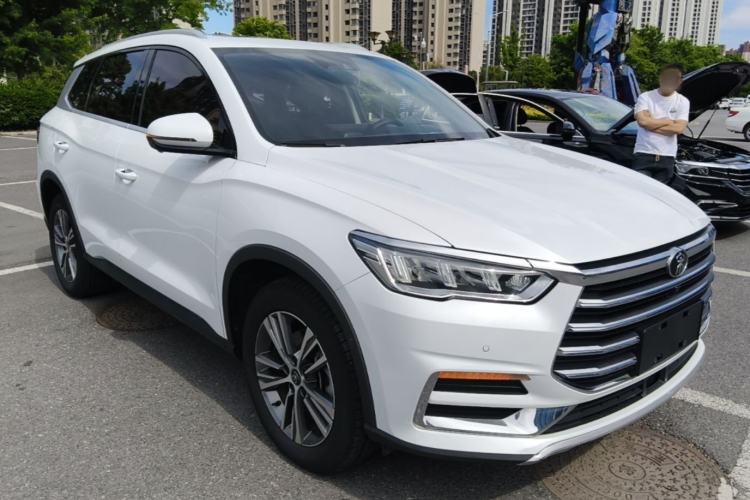 Used BYD Song Pro 2019 1.5T Automatic Prestige Model Front Right 45 Deg