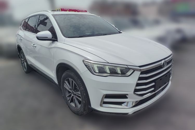 Used BYD Song Pro 2019 1.5T Automatic Elite Edition Front Right 45 Deg
