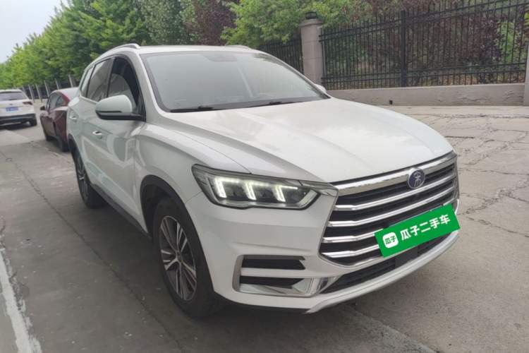 Used BYD Song Pro 2019 1.5T Automatic Luxury Model Front Right 45 Deg