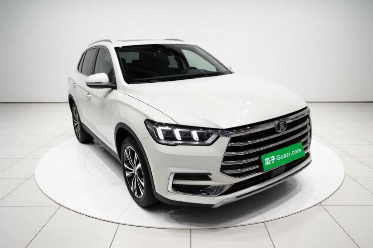 Used BYD Song Pro 2019 1.5T Automatic Elite Edition Front Right 45 Deg