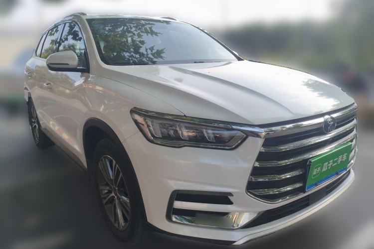 Used BYD Song Pro 2019 1.5T Automatic Elite Edition Front Right 45 Deg