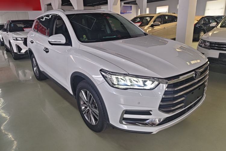 Used BYD Song Pro 2019 1.5T Automatic Luxury Model Front Right 45 Deg