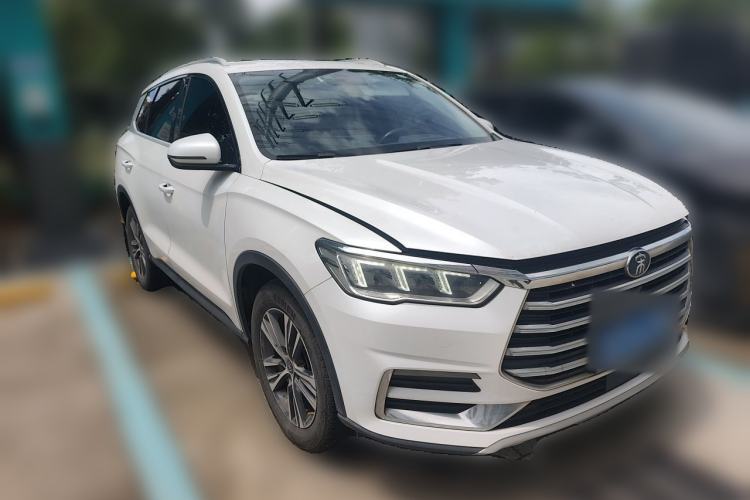 Used BYD Song Pro 2019 1.5T Automatic Elite Edition Front Right 45 Deg