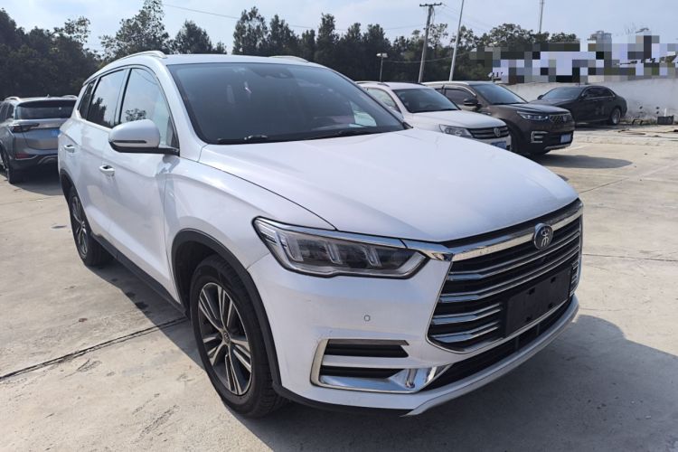 Used BYD Song Pro 2019 1.5T Automatic Luxury Model Front Right 45 Deg
