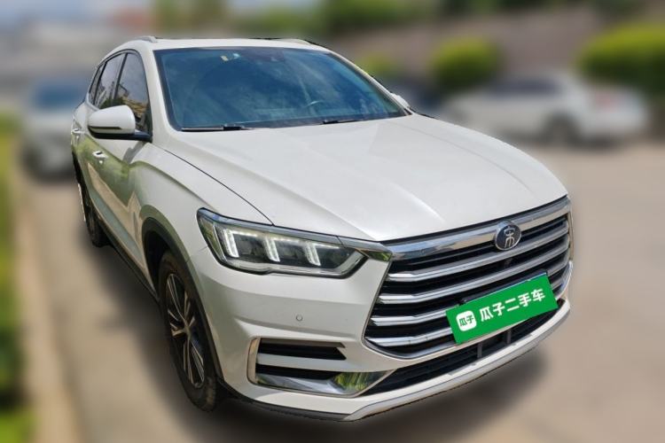 Used BYD Song Pro 2019 1.5T Automatic Luxury Model Front Right 45 Deg