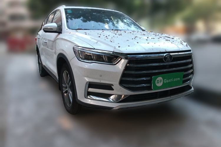 Used BYD Song Pro 2019 1.5T Automatic Luxury Model Front Right 45 Deg