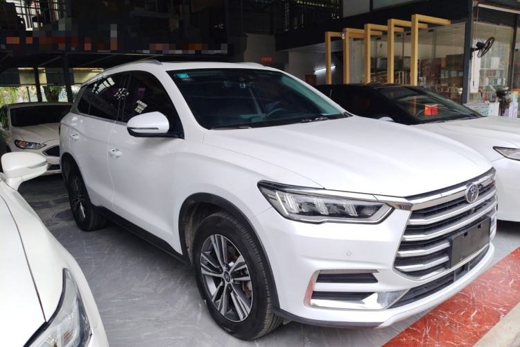 Used BYD Song Pro 2019 1.5T Automatic Prestige Model Front Right 45 Deg