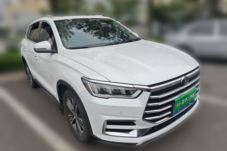 Used BYD Song Pro 2019 1.5T Automatic Luxury Model Front Right 45 Deg