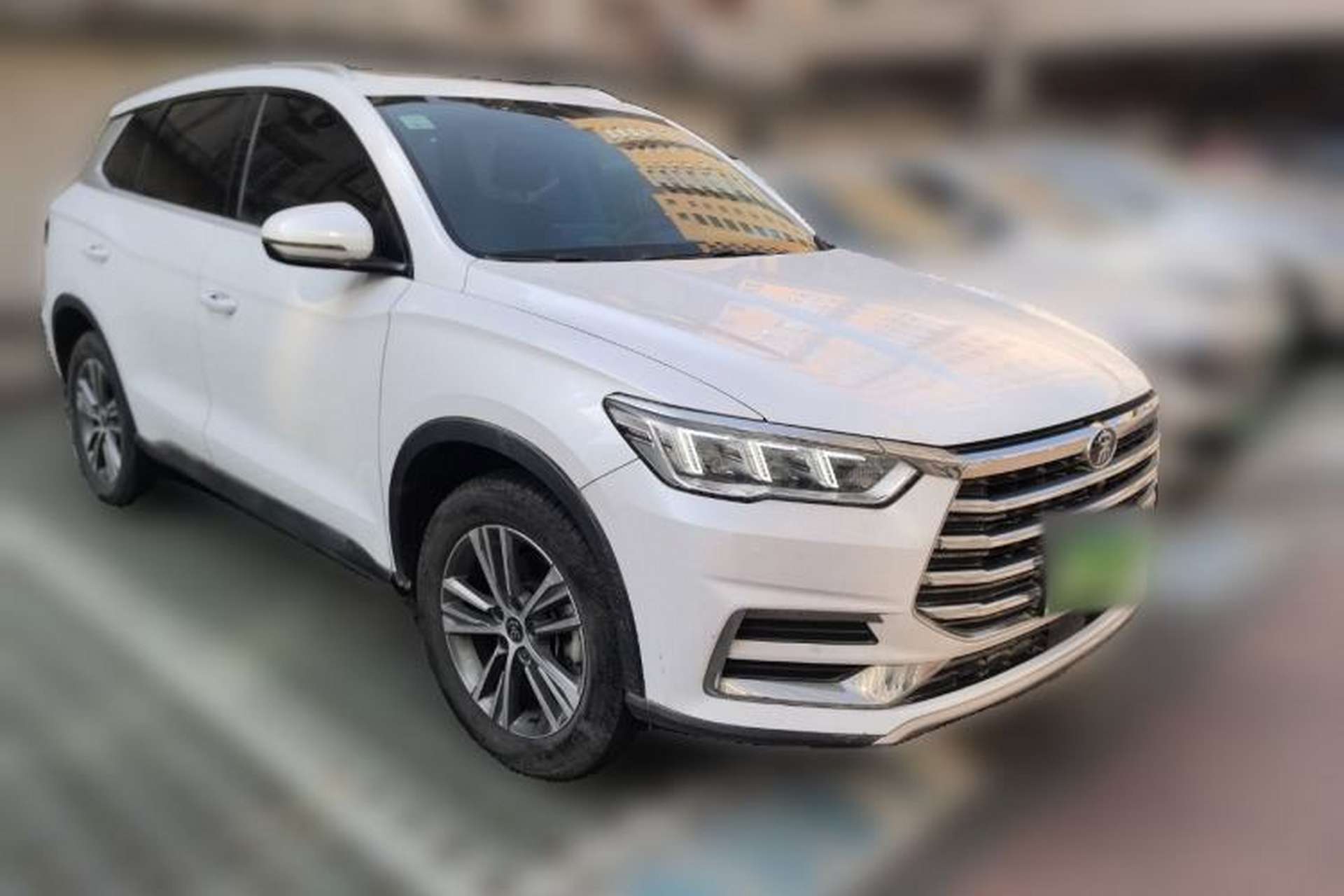 Used BYD Song Pro 2019 1.5T Automatic Luxury Model Front Right 45 Deg